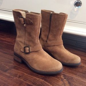 Ugg Chaney boots size 7.5